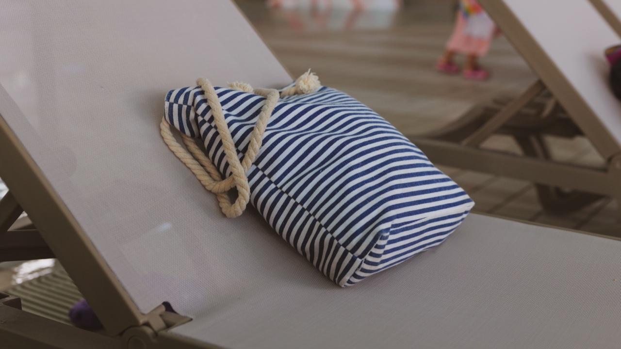 One Bag for Everything: Why the Oversized Beach Tote Replaced Three Smaller Bags
